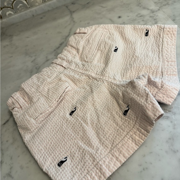 Vineyard Vine seersucker shorts - Picture 2 of 5